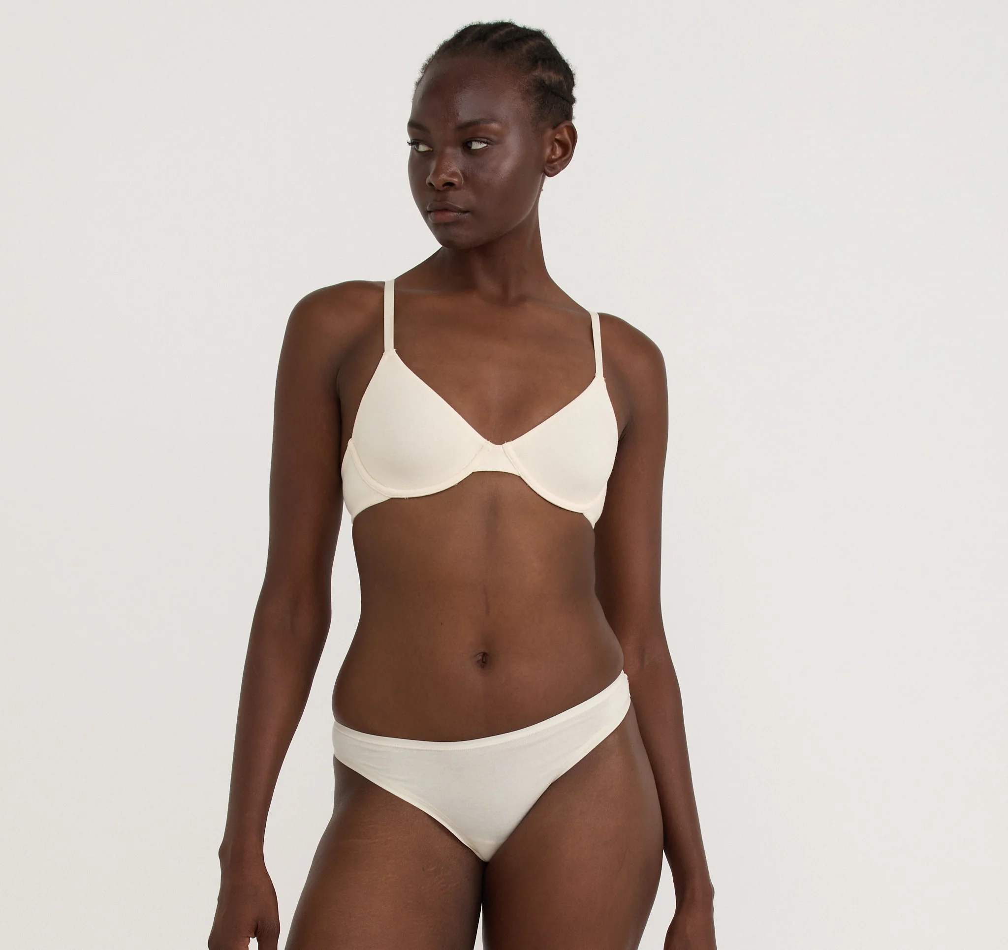 Core Full Coverage Bra - Image 4